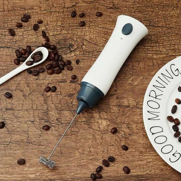 Electric Handheld Milk Frother – Rechargeable Mini Coffee Whisk